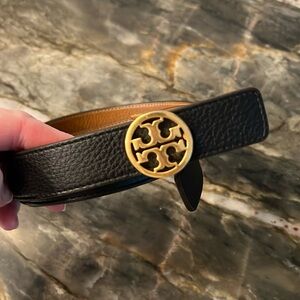Tory Burch reversible belt size XXL